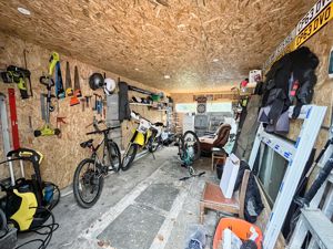 Photo 19- click for photo gallery